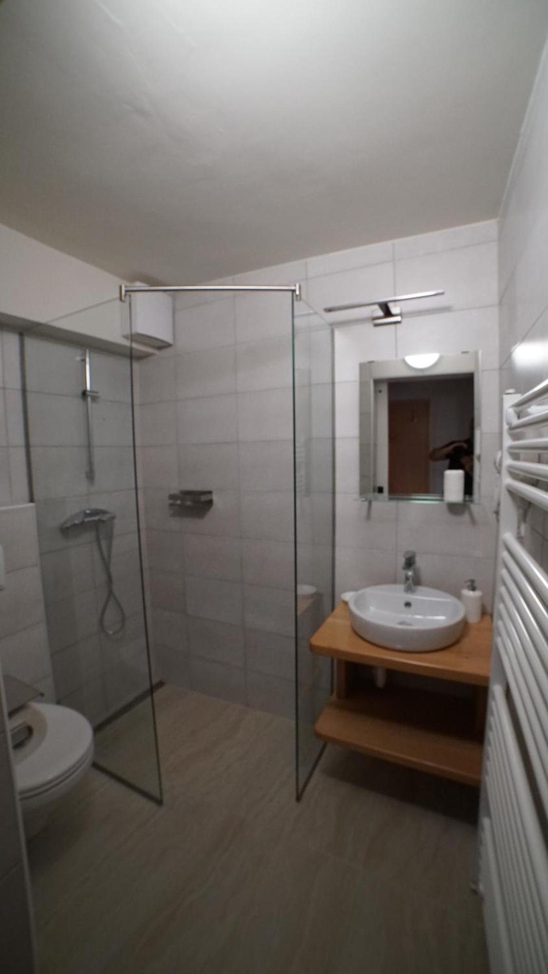 Apartamento Sobe Prostija Ptuj Exterior foto