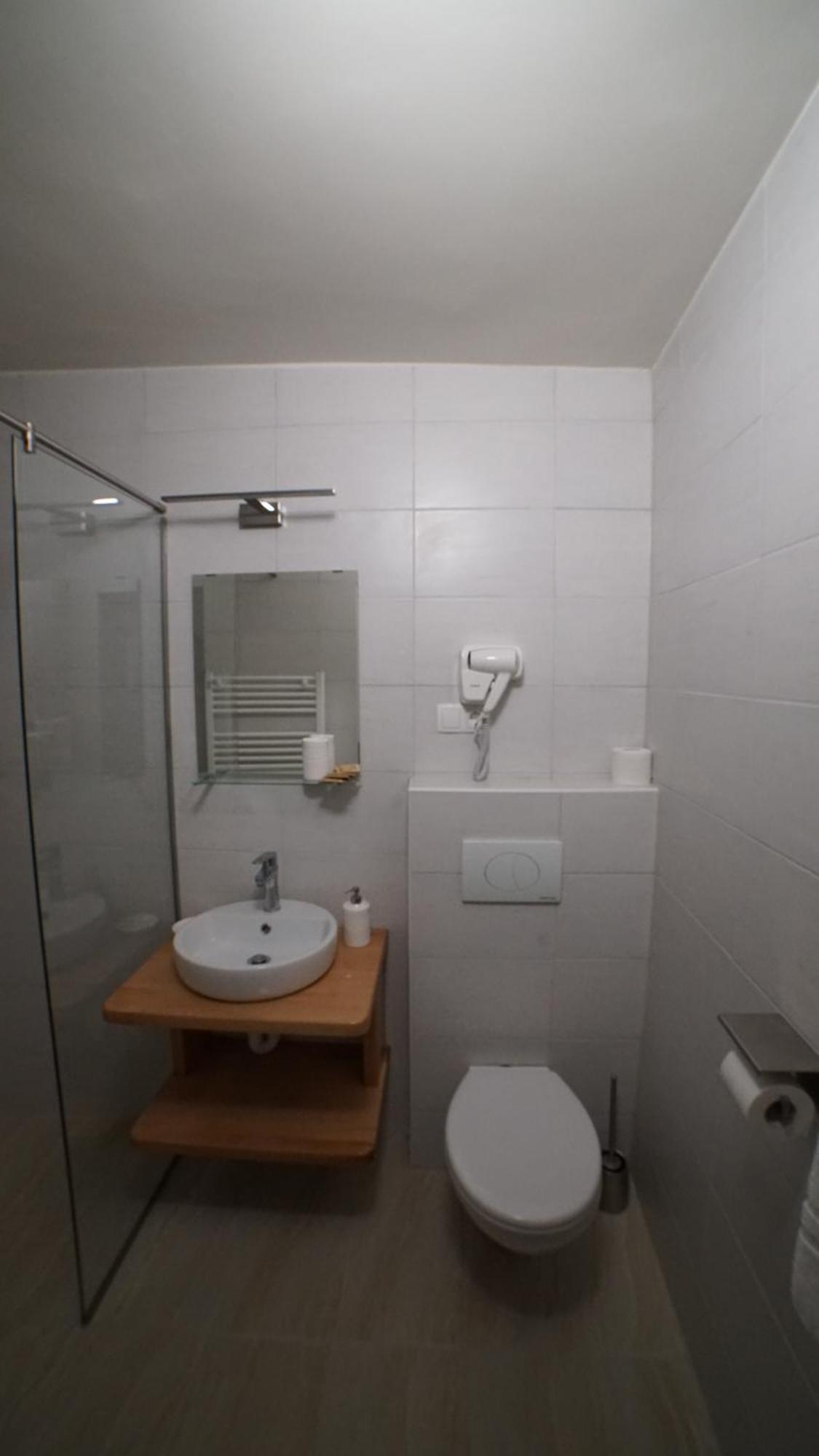 Apartamento Sobe Prostija Ptuj Exterior foto